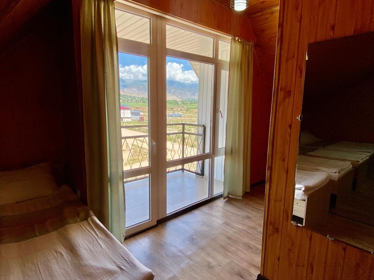 Eram Garden Hotel Bosteri Bagian luar foto