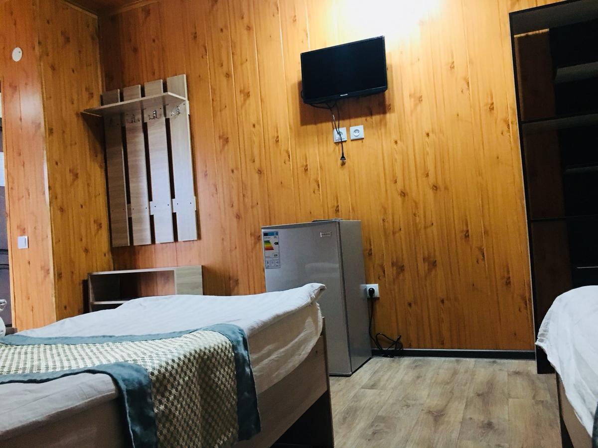 Eram Garden Hotel Bosteri Bagian luar foto